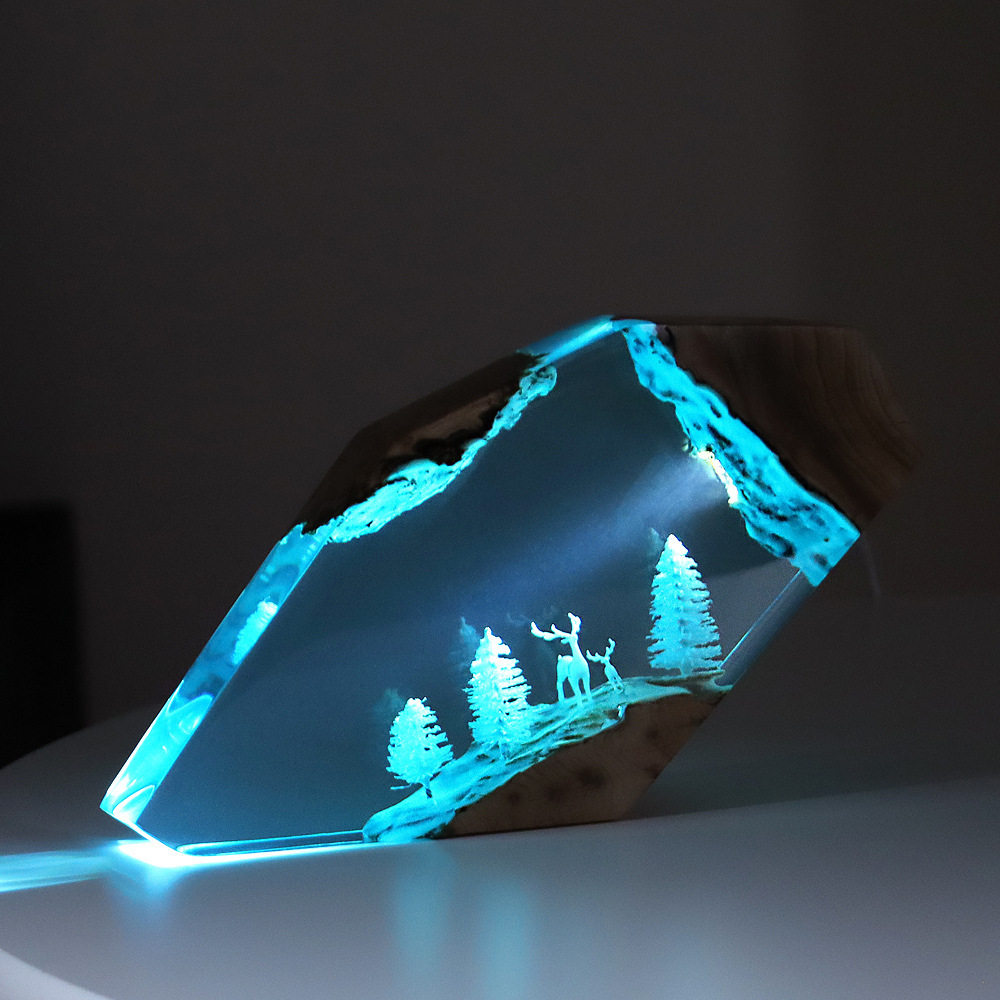 Resin Art Home Decor - Bosfee Herten Desktop Kunst Gepersonaliseerd Lichtgevend
